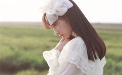 女士开襟乳液狂飙